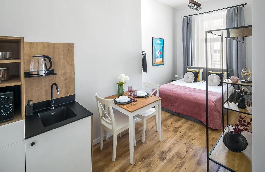 Horizon Park Aparthotel-1