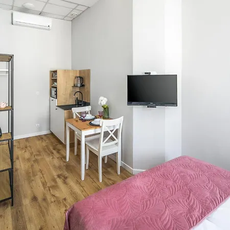 Horizon Park Aparthotel-3